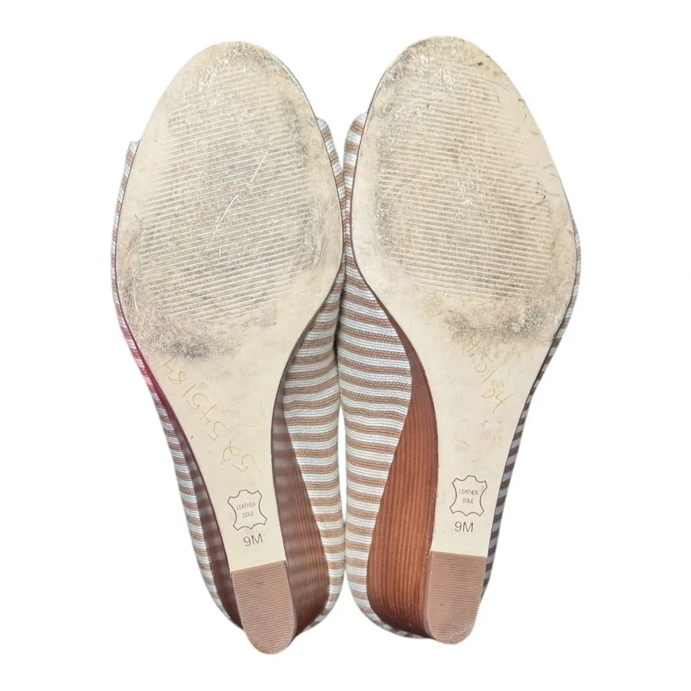 TALBOTS Royce Striped Wedge Peep Toe Sandal 9